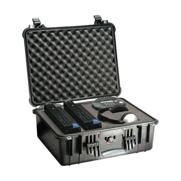 Pelican 1550 Case with Foam (Black)